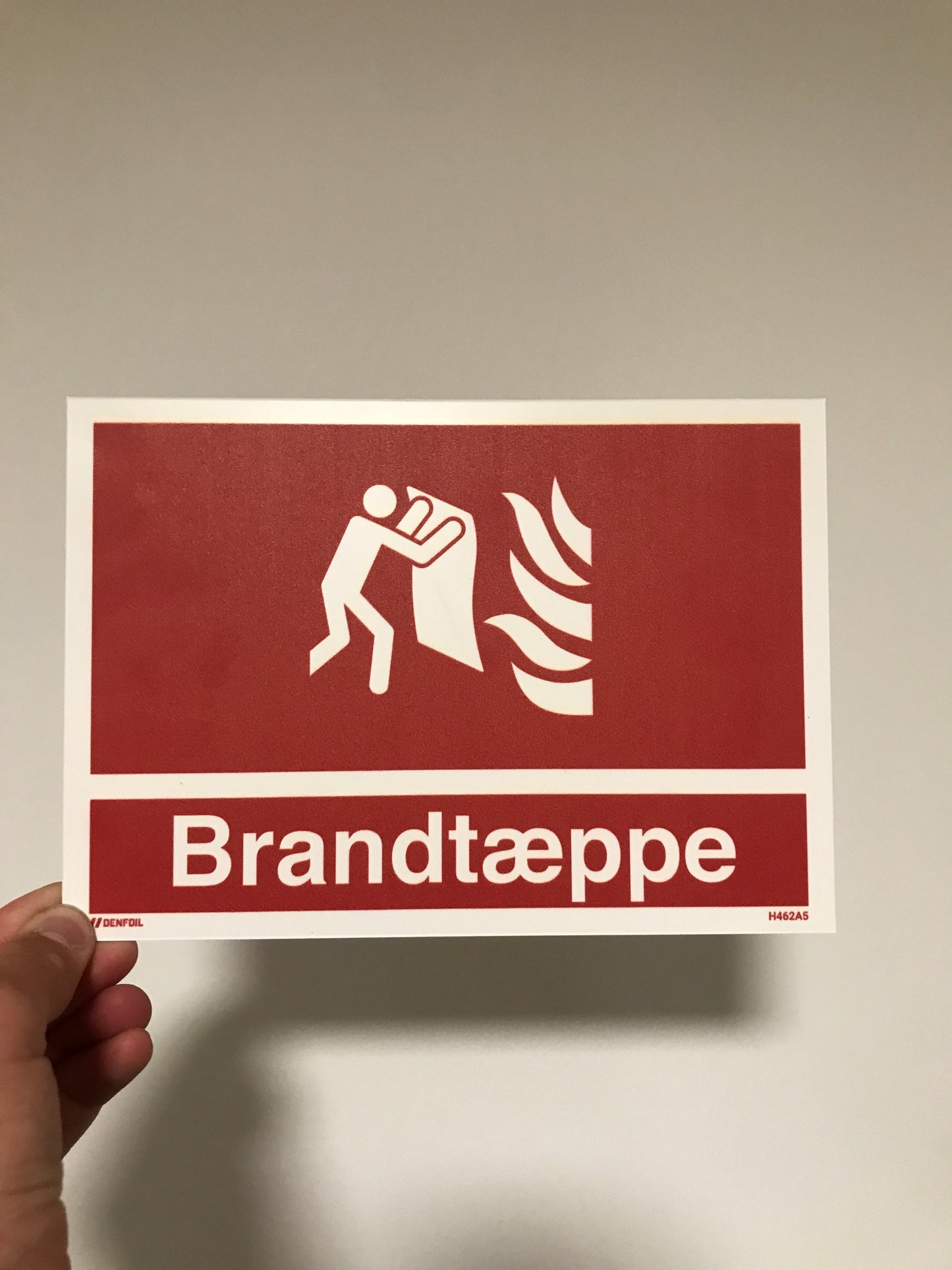 Brandtæppe skilte 15x21 cm